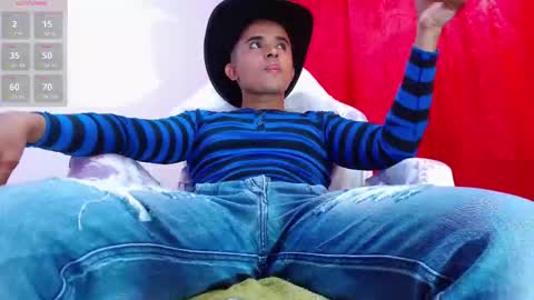 Snapshot of dayro_dduran chatting on October 12, 2025, 7:35 pm dayro_dduran online show from October 12, 2025, 7:35 pm