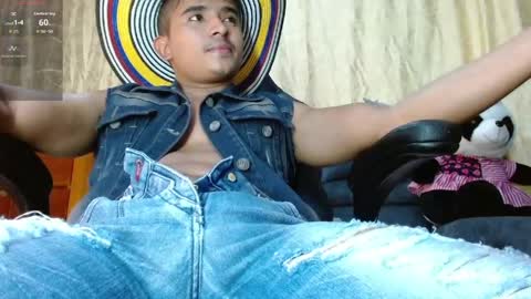 Snapshot of dayro_dduran chatting on May 16, 2026, 7:45 pm dayro_dduran online show from May 16, 2026, 7:45 pm