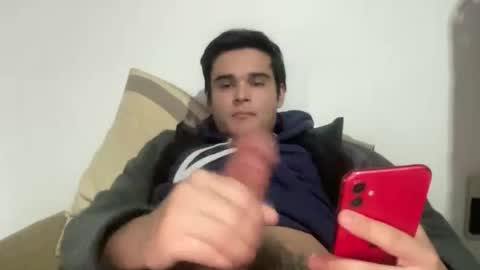 Snapshot of dcsprwls chatting on February 3, 2026, 11:32 pm dcsprwls online show from February 3, 2026, 11:32 pm