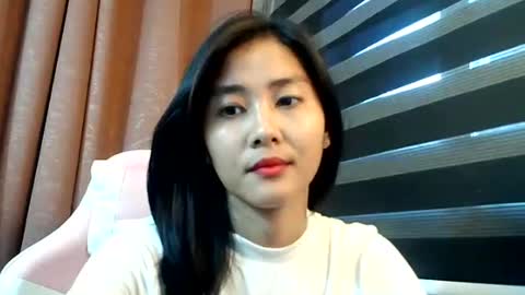 Angel online show from October 12, 2025, 8:13 am