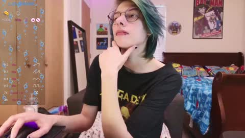 Rat online show from January 14, 2025, 7:00 pm