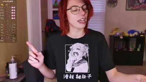 Rat online show from October 28, 2025, 3:47 pm