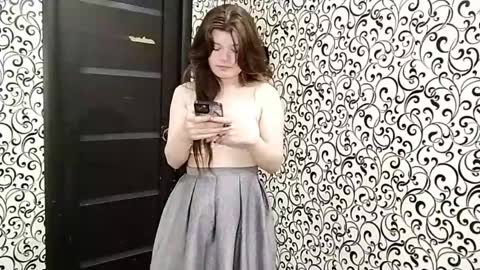 Snapshot of deannemillener chatting on May 26, 2026, 5:31 pm Camille online show from May 26, 2026, 5:31 pm