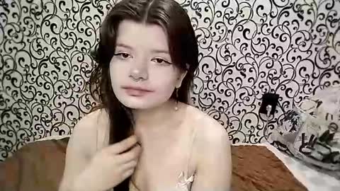 Snapshot of deannemillener chatting on June 8, 2026, 5:13 pm Camille online show from June 8, 2026, 5:13 pm