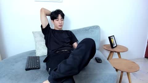 Jeycot online show from December 18, 2025, 12:33 pm