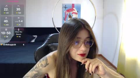 dearlilith6666 online show from January 25, 2025, 1:30 pm