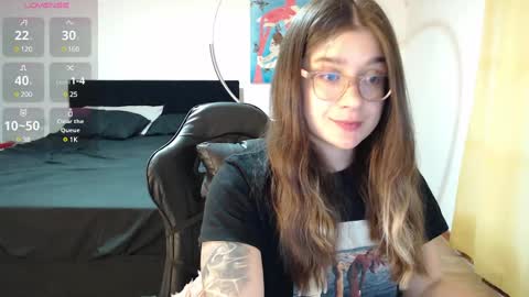 dearlilith6666 online show from February 12, 2025, 12:58 am