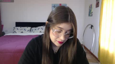 dearlilith6666 online show from May 22, 2026, 3:39 pm