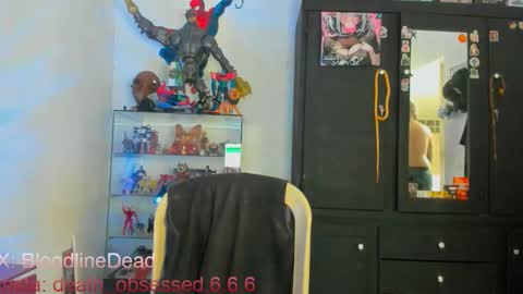    online show from September 23, 2025, 5:38 pm