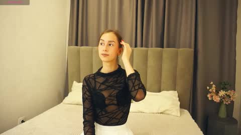 Snapshot of debbibelgard chatting on September 12, 2025, 7:03 pm Belga online show from September 12, 2025, 7:03 pm
