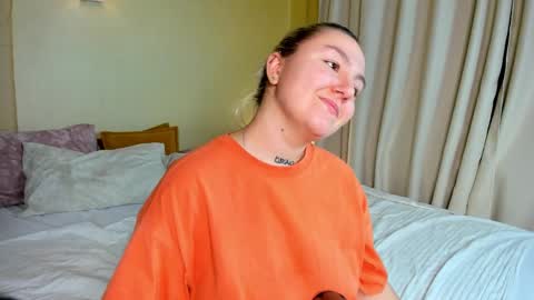 Debbie Mon Tue Fri Sun Sat GMT 3 1000am - 0400pm  online show from December 7, 2024, 8:05 pm