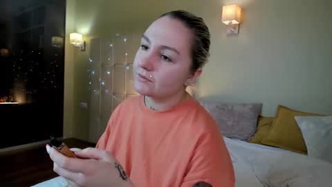 Debbie Mon Tue Fri Sun Sat GMT 3 1000am - 0400pm  online show from December 24, 2024, 10:06 pm