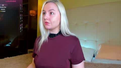 Debbie Mon Tue Fri Sun Sat GMT 3 1000am - 0400pm  online show from March 26, 2026, 5:29 pm