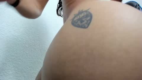  Dbora  online show from February 13, 2025, 6:16 pm