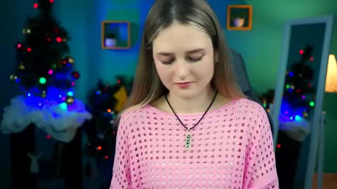 Debora online show from December 17, 2024, 8:12 am