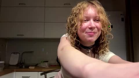 Snapshot of deboramcdonnall chatting on January 6, 2026, 2:54 pm Hello My name is Sarah im new model here and little but shy. online show from January 6, 2026, 2:54 pm