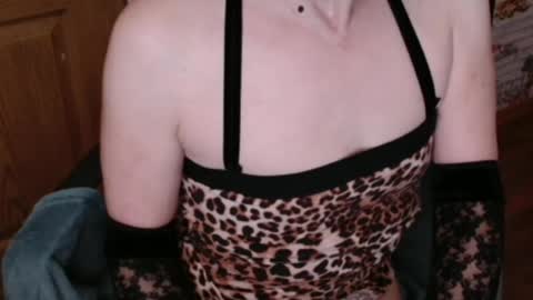 DebraMilf online show from June 27, 2026, 2:27 am