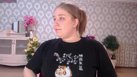 debramust online show from January 2, 2025, 10:33 pm