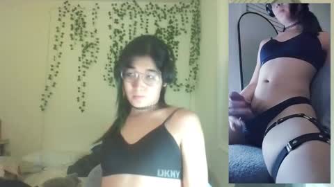 deciduousdoll online show from November 30, 2025, 6:39 am