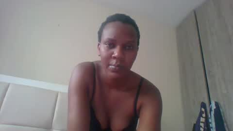 dee1234890 online show from September 16, 2025, 12:28 pm