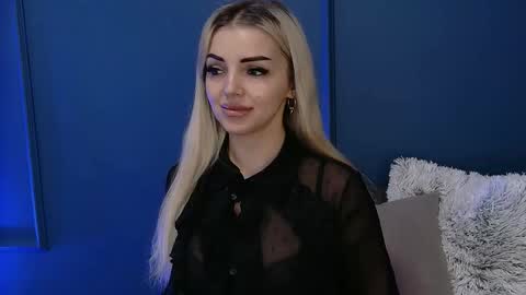 DeeaVIP online show from March 12, 2026, 5:57 am