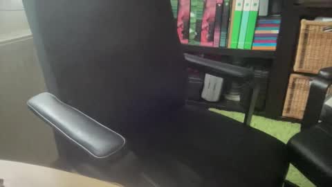 Snapshot of deejayzzzz chatting on February 10, 2026, 11:03 am Bob online show from February 10, 2026, 11:03 am