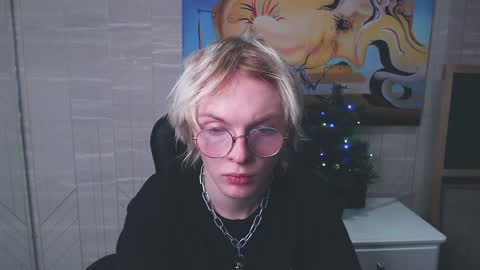 Snapshot of deficitt chatting on January 12, 2025, 9:08 pm deficitt online show from January 12, 2025, 9:08 pm