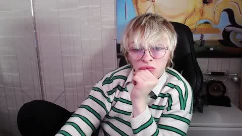 Snapshot of deficitt chatting on January 30, 2025, 9:04 pm deficitt online show from January 30, 2025, 9:04 pm