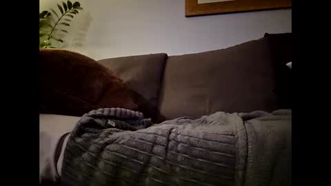 Snapshot of definitelymasterbating chatting on March 22, 2026, 8:40 am definitelymasterbating online show from March 22, 2026, 8:40 am