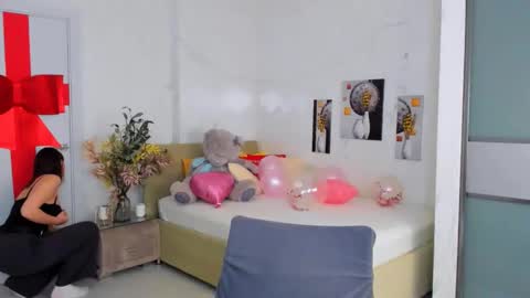 Snapshot of degreeofsincerity chatting on February 13, 2025, 7:35 am DegreeOfSincerity online show from February 13, 2025, 7:35 am