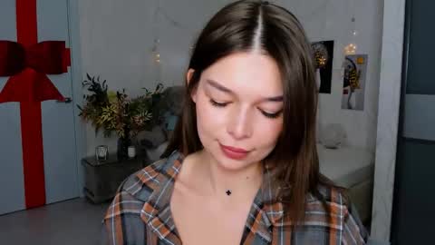 Snapshot of degreeofsincerity chatting on February 27, 2025, 1:05 am DegreeOfSincerity online show from February 27, 2025, 1:05 am