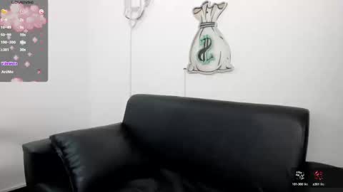 Snapshot of dei_v_48 chatting on March 5, 2025, 6:23 am DEIVY online show from March 5, 2025, 6:23 am