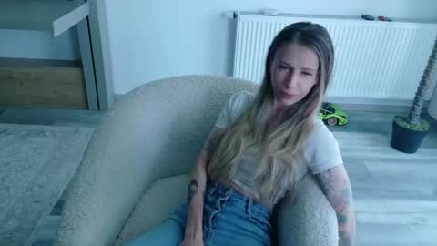 Snapshot of deidi_sweet chatting on May 6, 2026, 9:14 am Di online show from May 6, 2026, 9:14 am