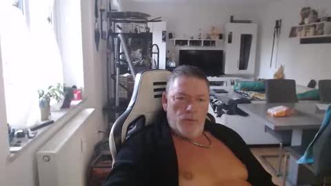 Snapshot of deinprinz2312 chatting on September 16, 2025, 5:08 am deinprinz2312 online show from September 16, 2025, 5:08 am