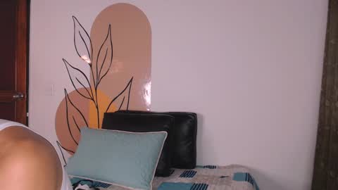  DEIVY  online show from March 4, 2025, 3:11 am