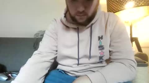 dekumate online show from September 17, 2025, 8:49 am