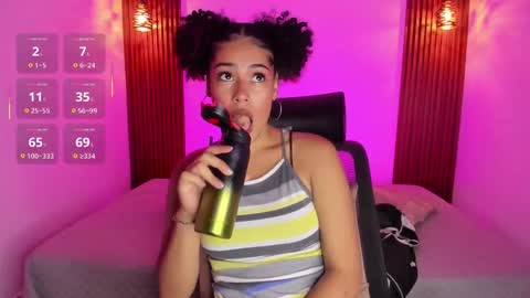 D E L A Y L  A online show from September 15, 2025, 12:05 pm