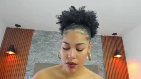 D E L A Y L  A online show from October 21, 2025, 12:28 pm