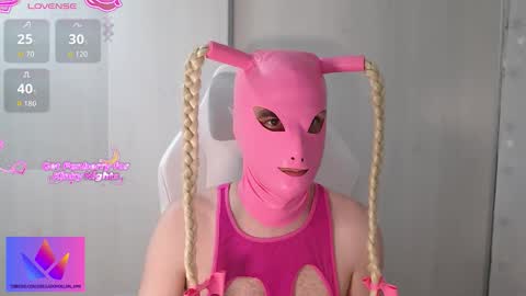 Mster X online show from November 12, 2025, 3:56 pm