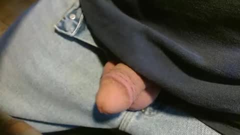 delgondahntelius online show from March 3, 2025, 1:53 pm