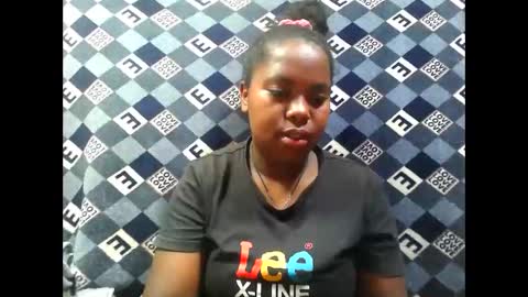 deliah712909 online show from November 10, 2025, 4:33 am