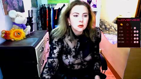 Delicacat online show from January 19, 2025, 8:41 pm