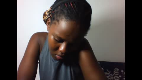 EVAH online show from March 14, 2026, 8:42 am