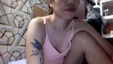 Snapshot of deliciousgirl975840 chatting on April 24, 2026, 6:43 pm deliciousgirl975840 online show from April 24, 2026, 6:43 pm