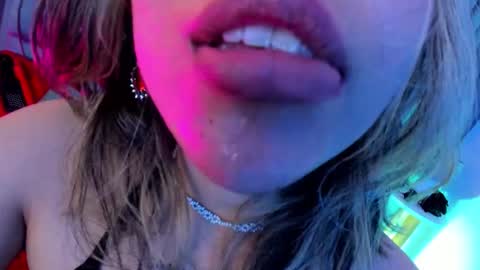 della online show from February 18, 2026, 9:55 pm