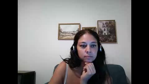 Delina online show from September 21, 2025, 11:50 pm