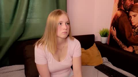 Snapshot of delorserohanna chatting on September 11, 2025, 9:20 am nancy online show from September 11, 2025, 9:20 am
