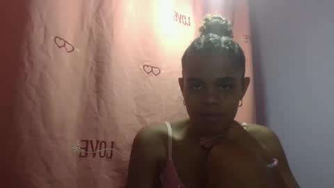 delphine online show from April 10, 2026, 9:58 am