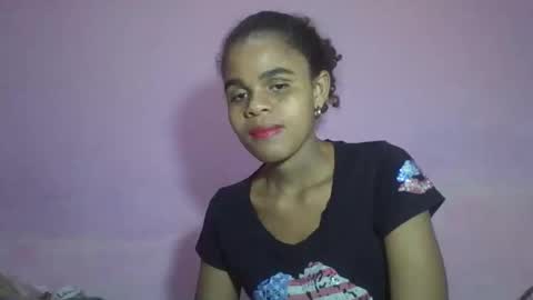 Snapshot of delphineee chatting on April 18, 2026, 5:17 pm delphine online show from April 18, 2026, 5:17 pm