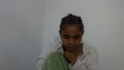 Snapshot of delphineee chatting on July 6, 2026, 5:04 am delphine online show from July 6, 2026, 5:04 am